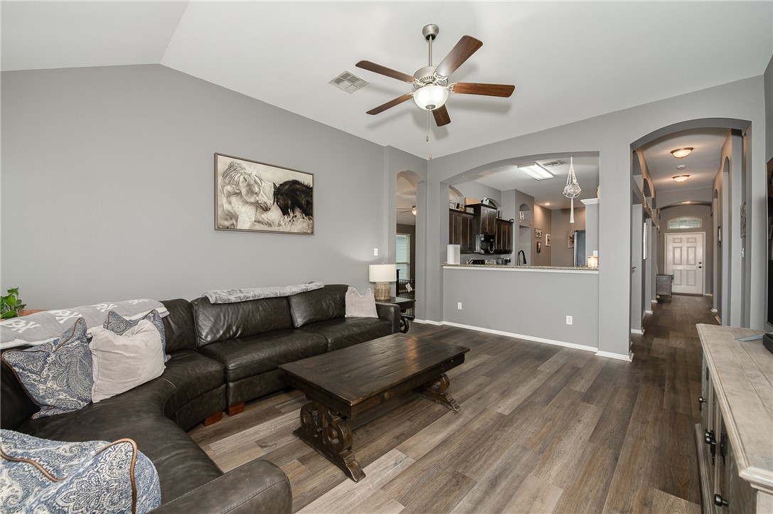 5265 Sagewood Drive Property Photo 1