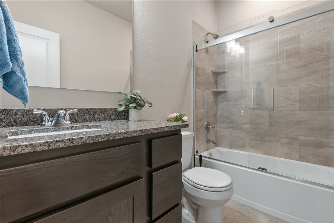 4746 Holm Oak Drive Property Photo 18
