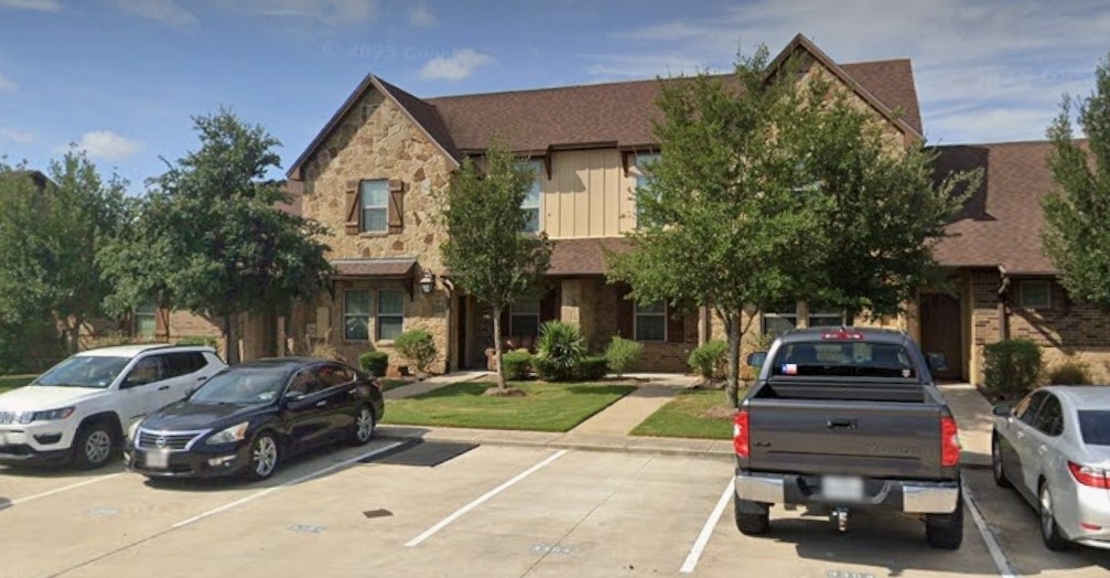 3306 Cullen Trail Property Photo 1