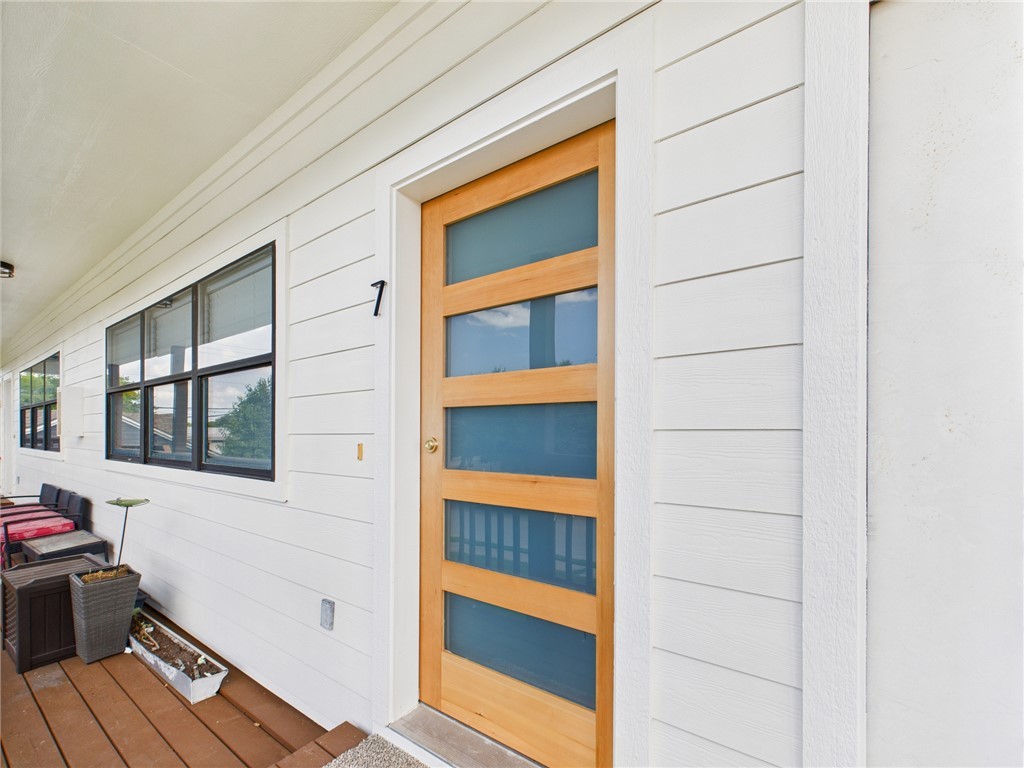 309 Mobile Avenue 7 Property Photo 1