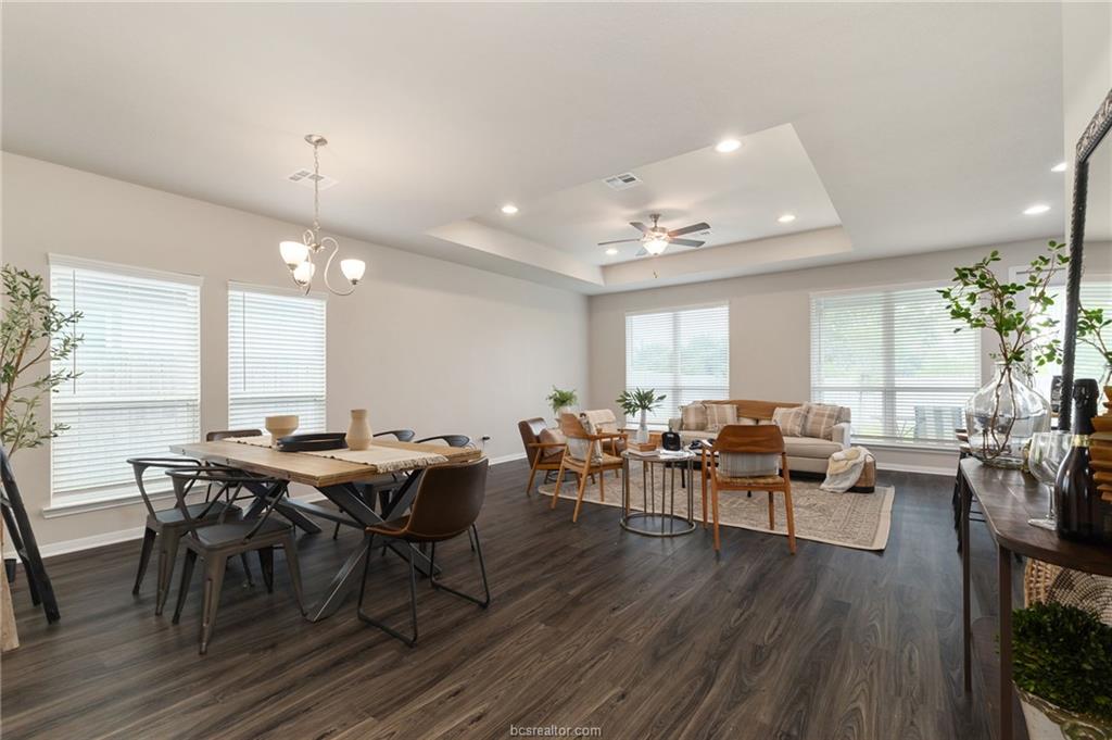 2033 Brisbane Way Property Photo 4