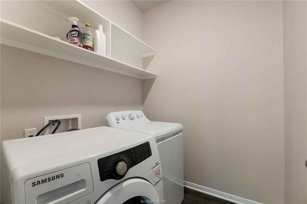 2033 Brisbane Way Property Photo 19