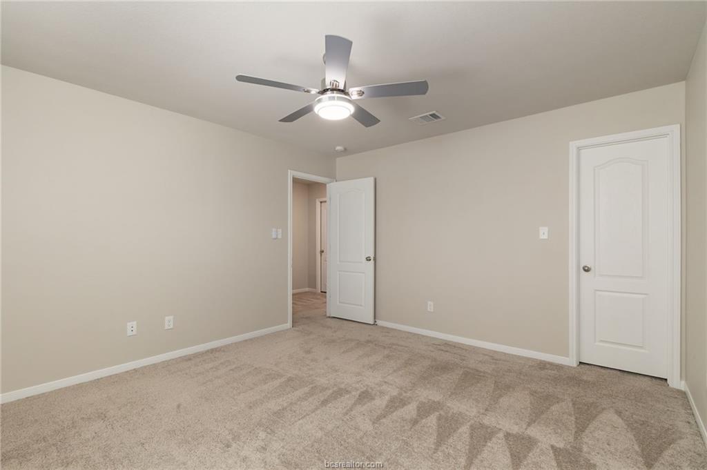 2033 Brisbane Way Property Photo 24