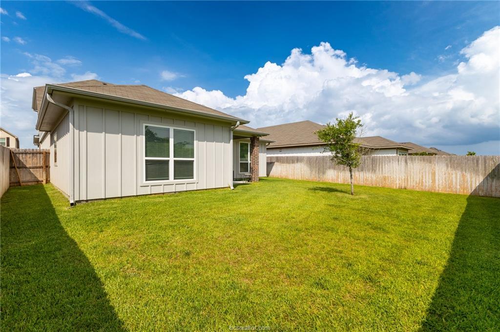 2033 Brisbane Way Property Photo 30