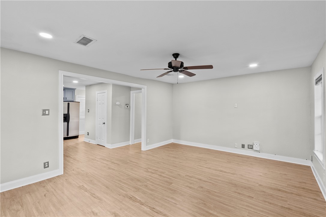 717 Enfield Street Property Photo 16