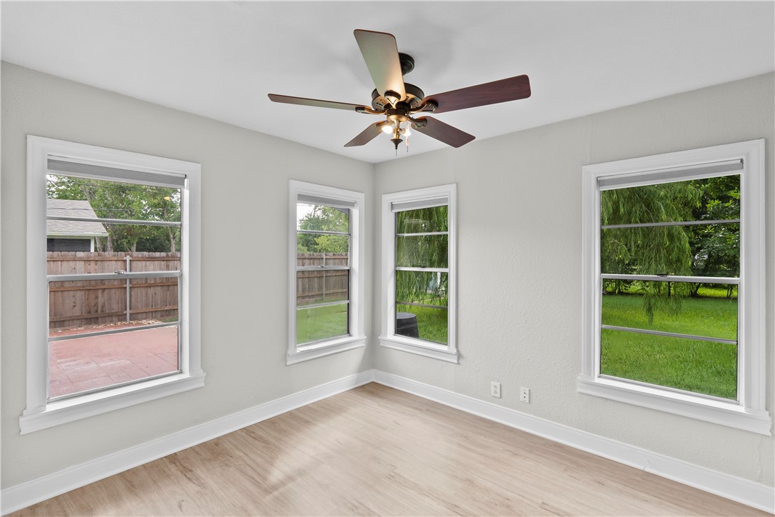 717 Enfield Street Property Photo 18