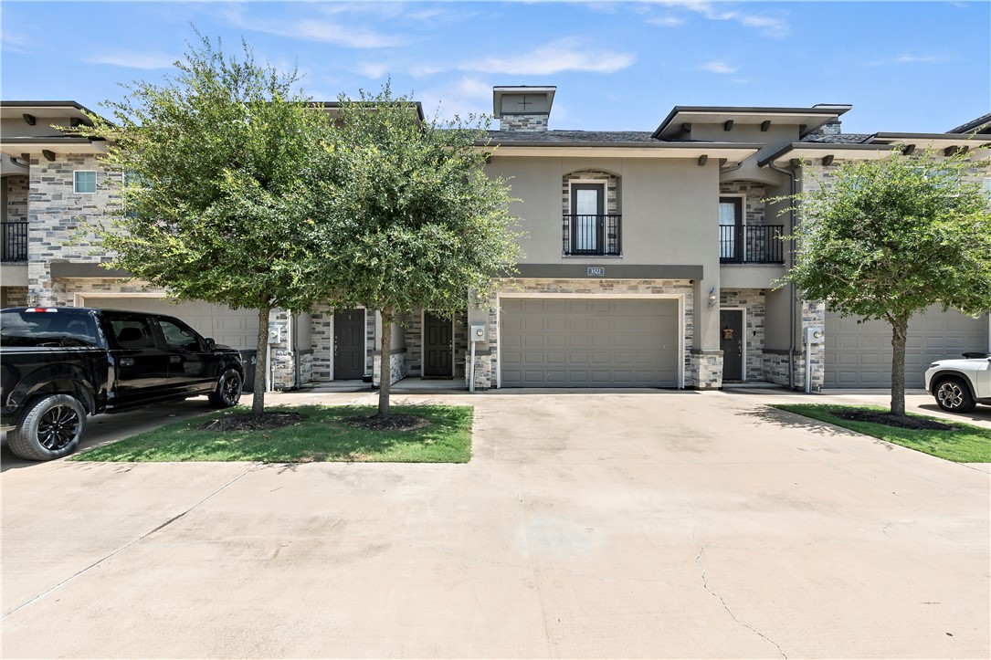 3522 Summerway Drive Property Photo 1