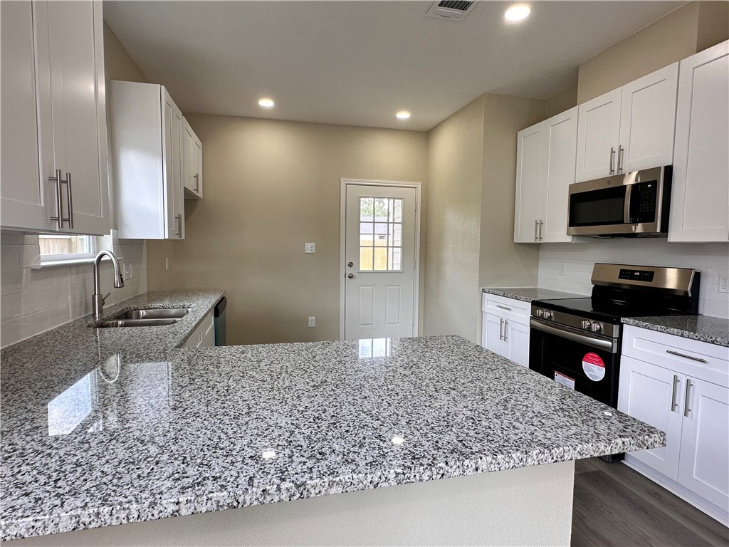 602 Houston Property Photo 5
