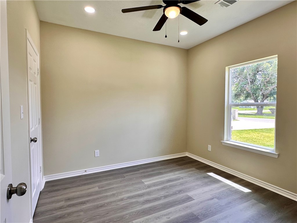 602 Houston Property Photo 21