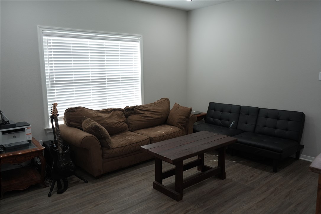 1326 Prairie Drive 911