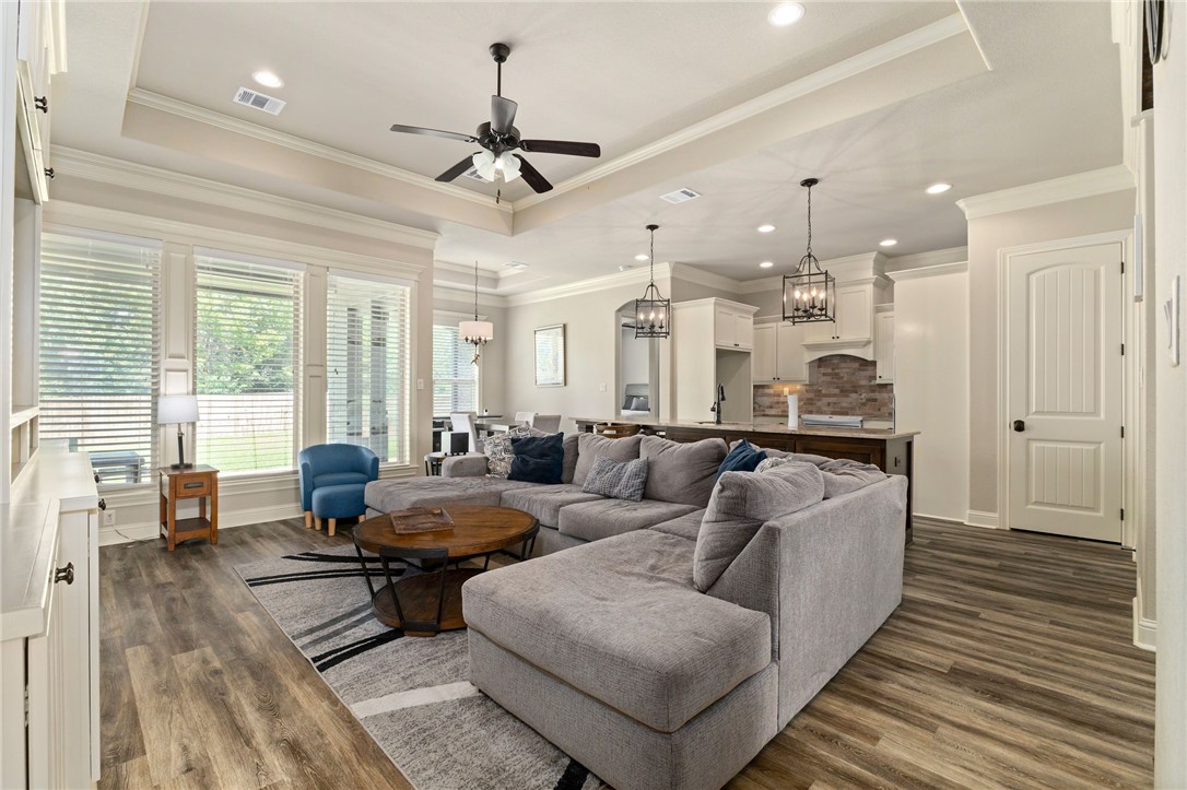 3050 Embers Loop Property Photo 6