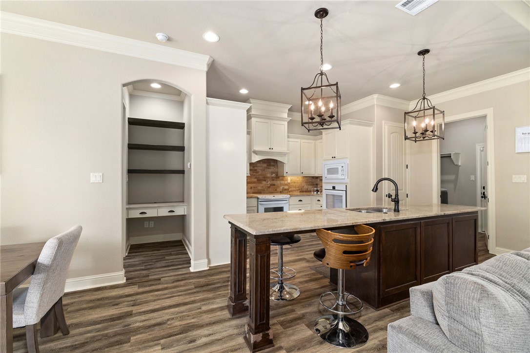 3050 Embers Loop Property Photo 12