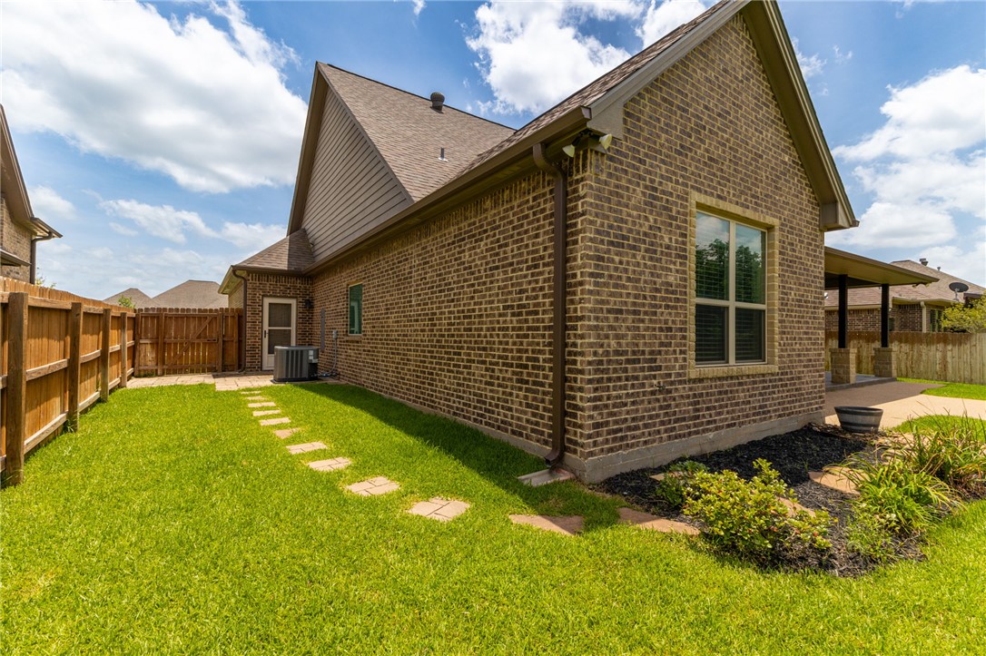 3050 Embers Loop Property Photo 32