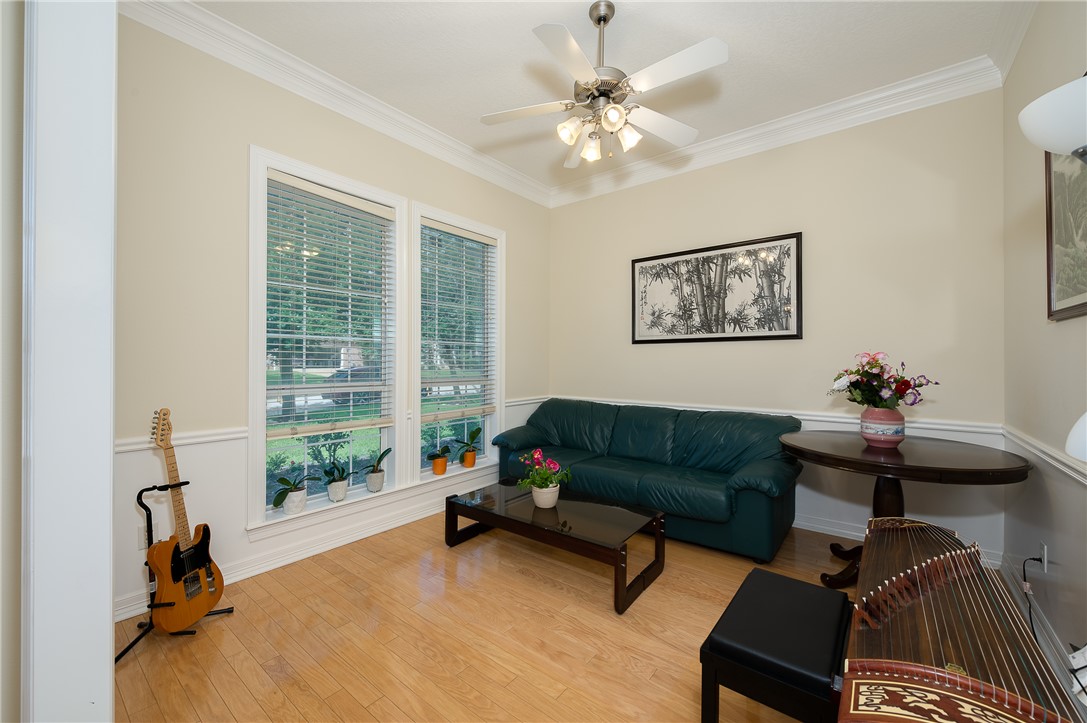 827 Pine Valley Drive Property Photo 16
