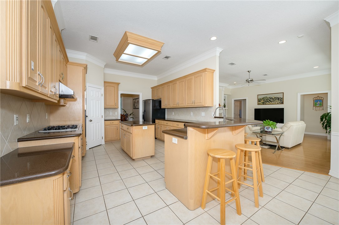 827 Pine Valley Drive Property Photo 19