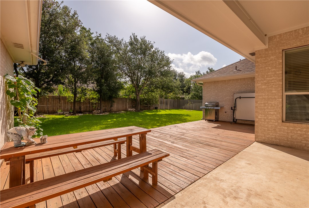 827 Pine Valley Drive Property Photo 30