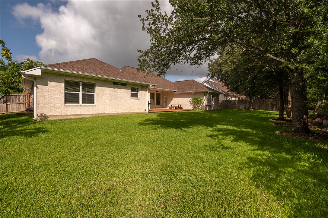 827 Pine Valley Drive Property Photo 34