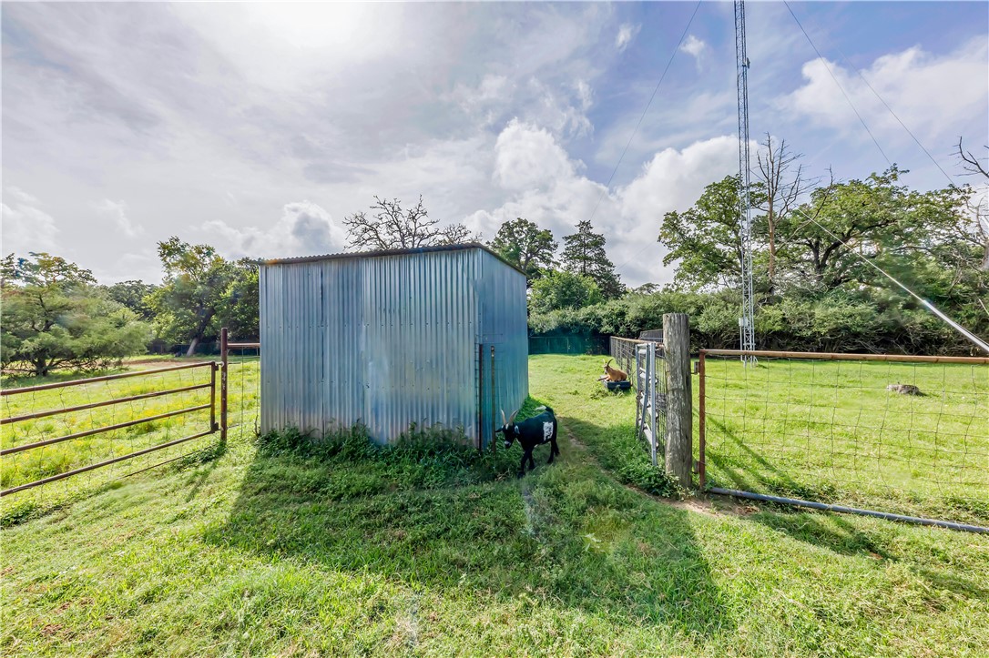 9121 Lightsey Lane Property Photo 17