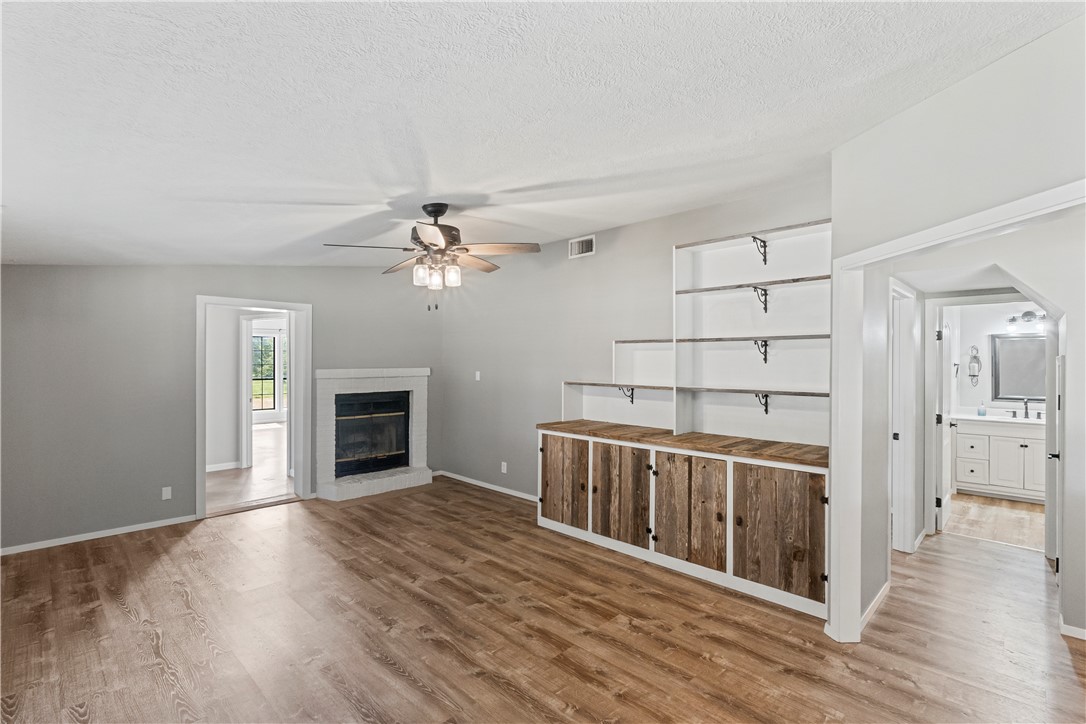 2034 County Road 436 Property Photo 5