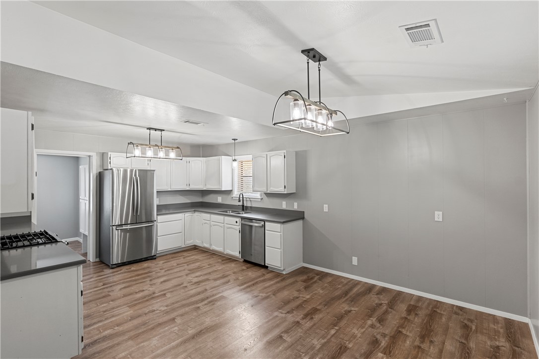 2034 County Road 436 Property Photo 8