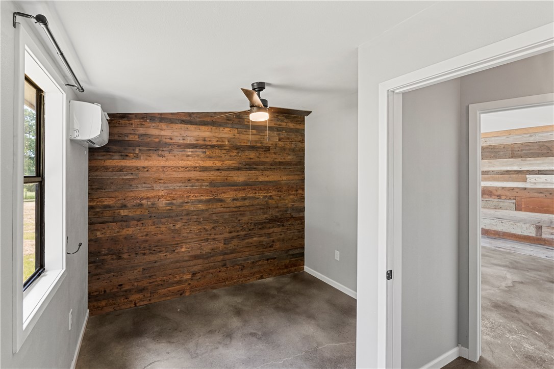 2034 County Road 436 Property Photo 17