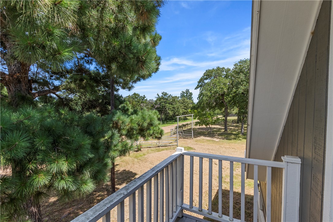 2034 County Road 436 Property Photo 24