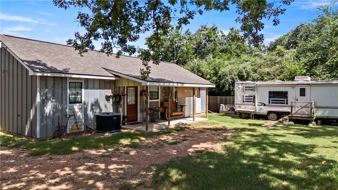 2034 County Road 436 Property Photo 27