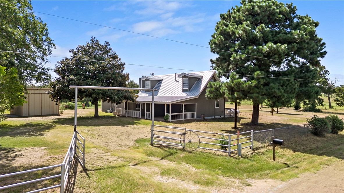 2034 County Road 436 Property Photo 29