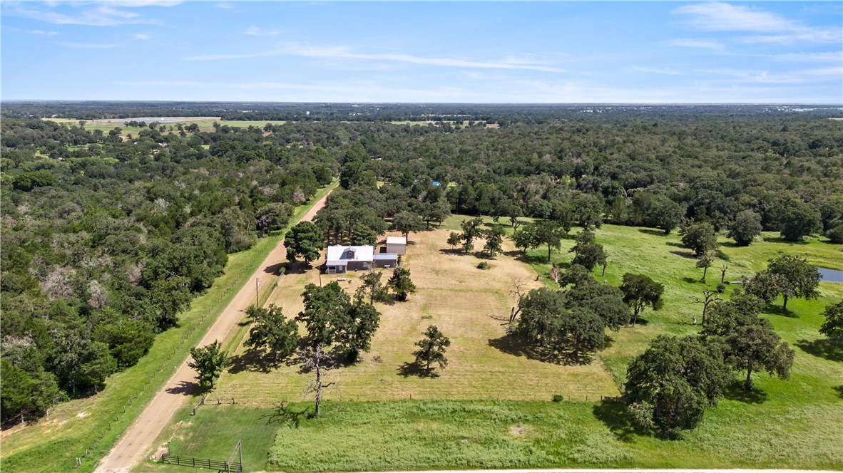 2034 County Road 436 Property Photo 37
