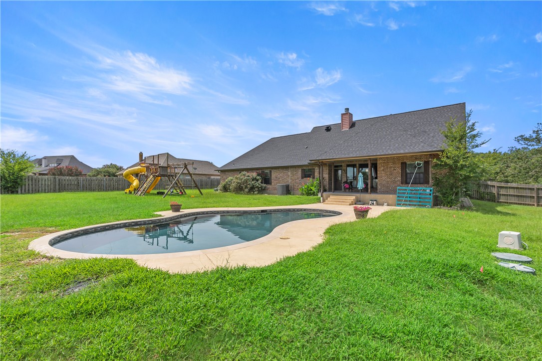 9913 Hunters Run Property Photo 30
