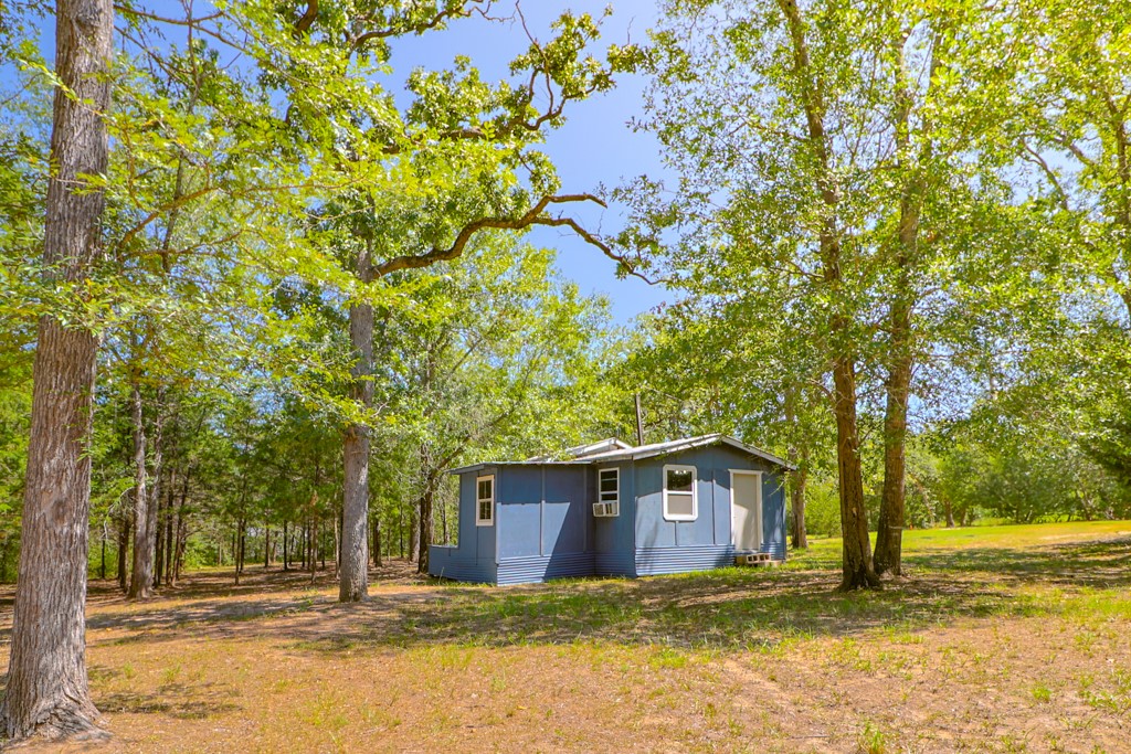 211 Overlook Loop