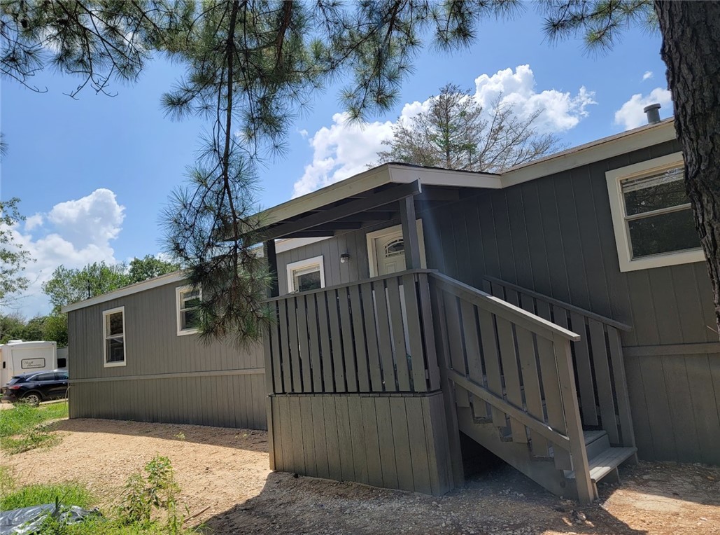 305 Cedar Drive Property Photo 1