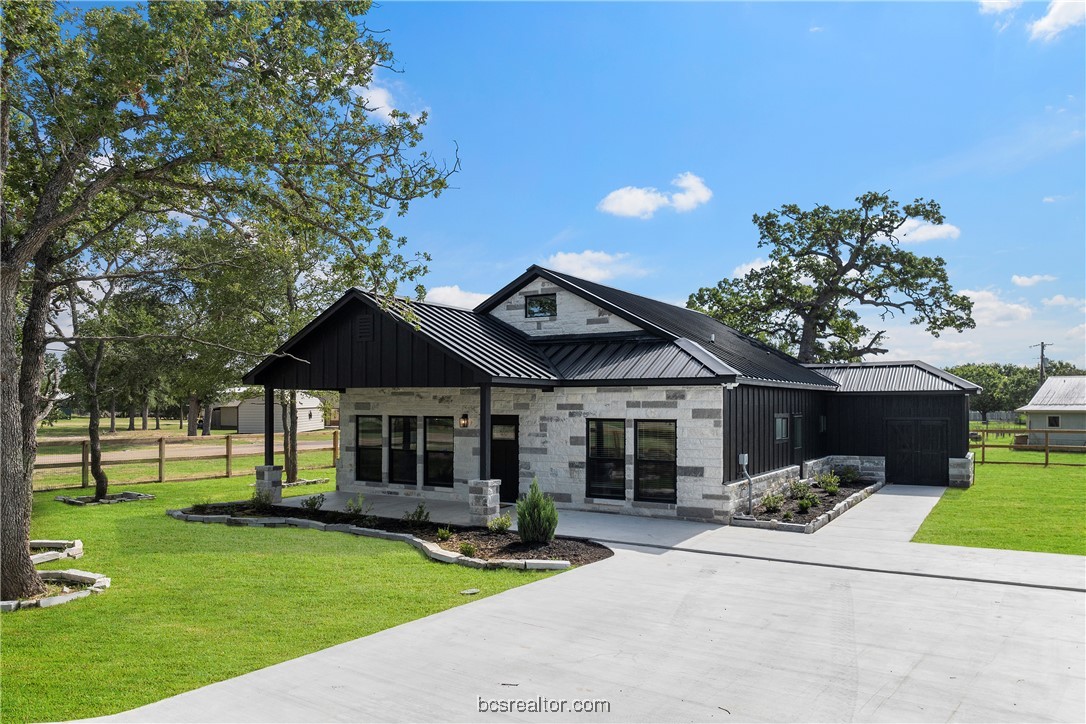 310 Sweet Gum Lane Property Photo 1