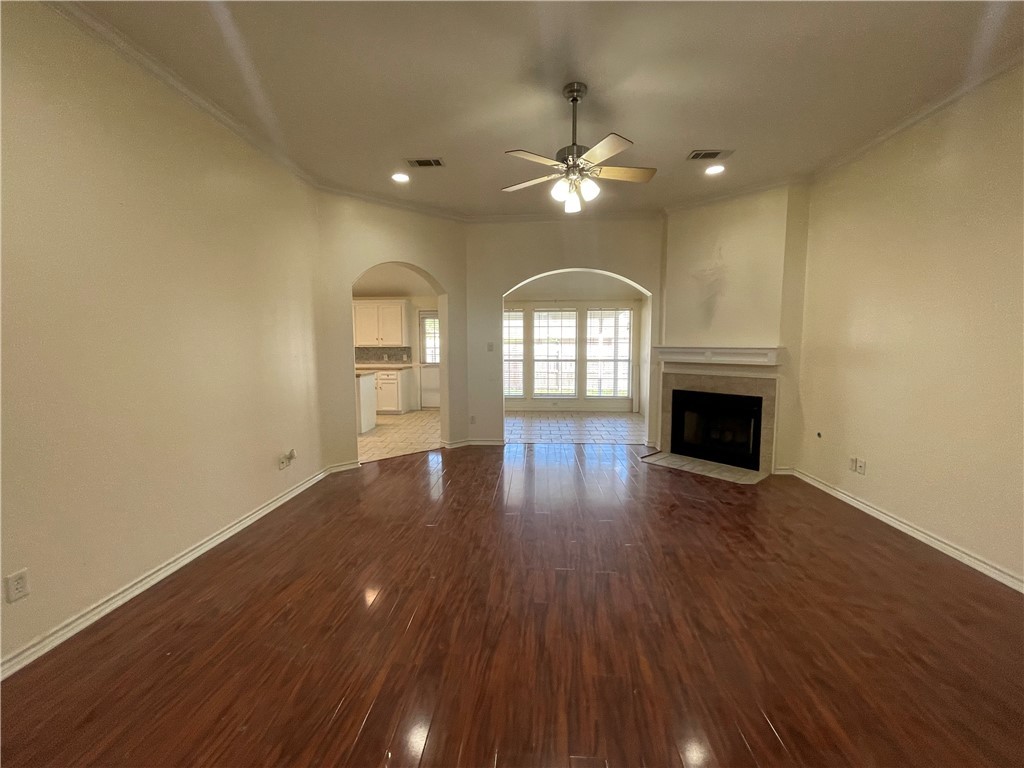 203 Augsburg Court Property Photo 2