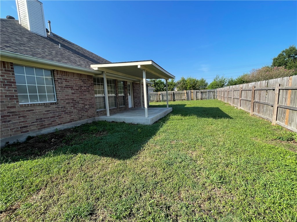 203 Augsburg Court Property Photo 5