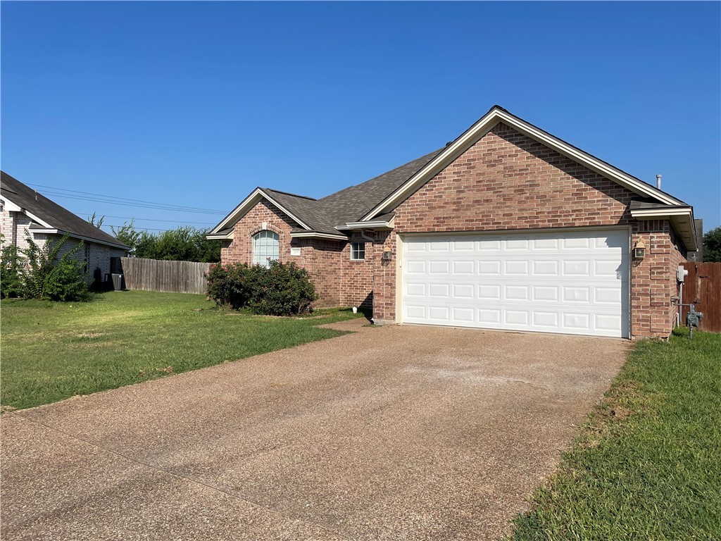 203 Augsburg Court Property Photo 8