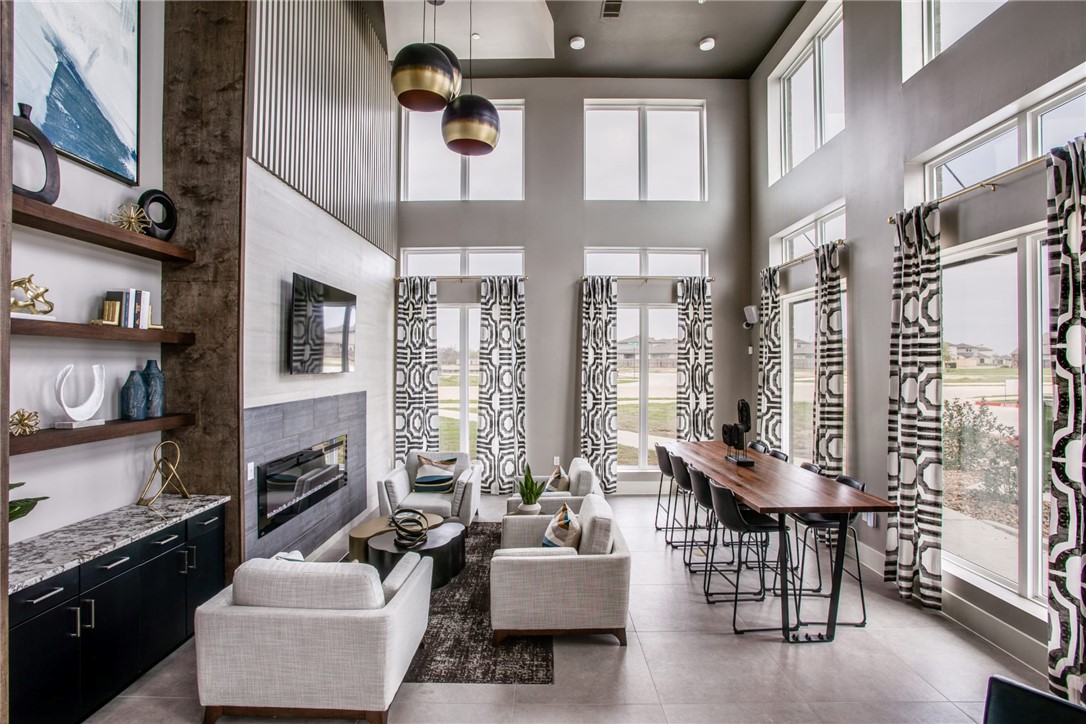 950 Town Lake Drive 5304 Property Photo 15