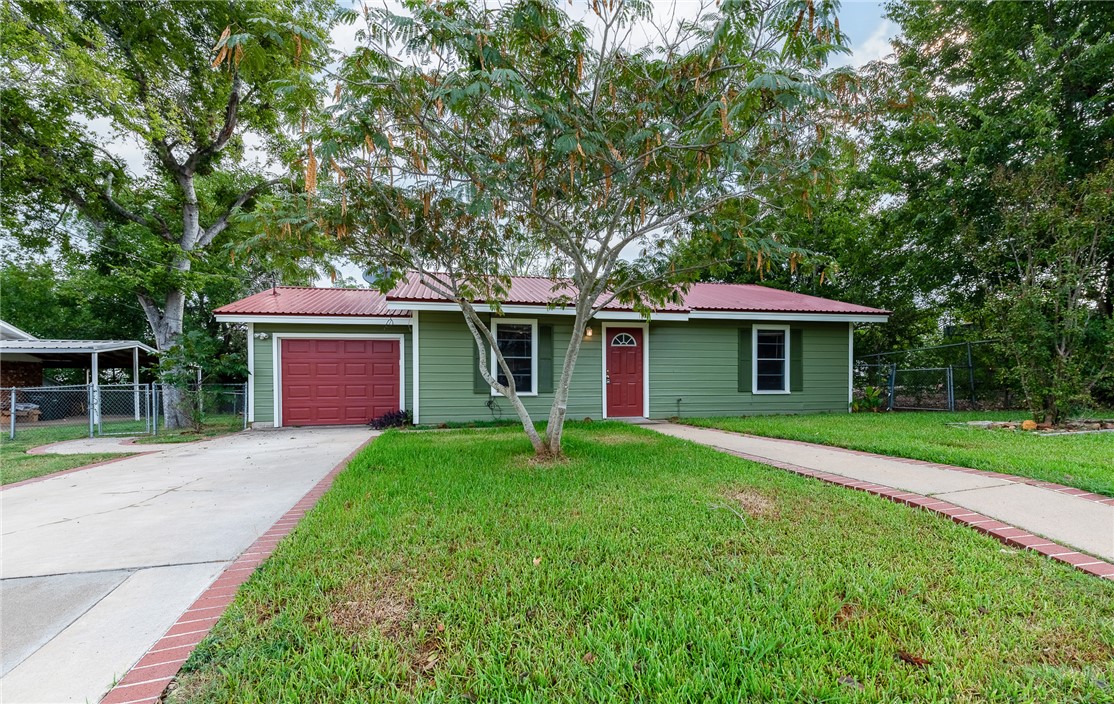 103 South Porter Street Property Photo 1