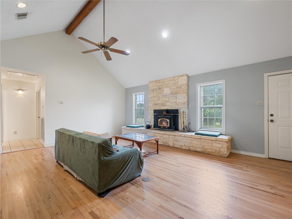 17645 Highway 6 Property Photo 6