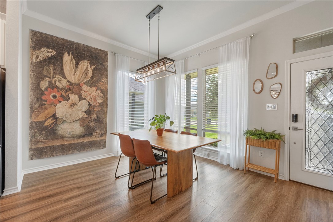 1758 Lonetree Drive Property Photo 4