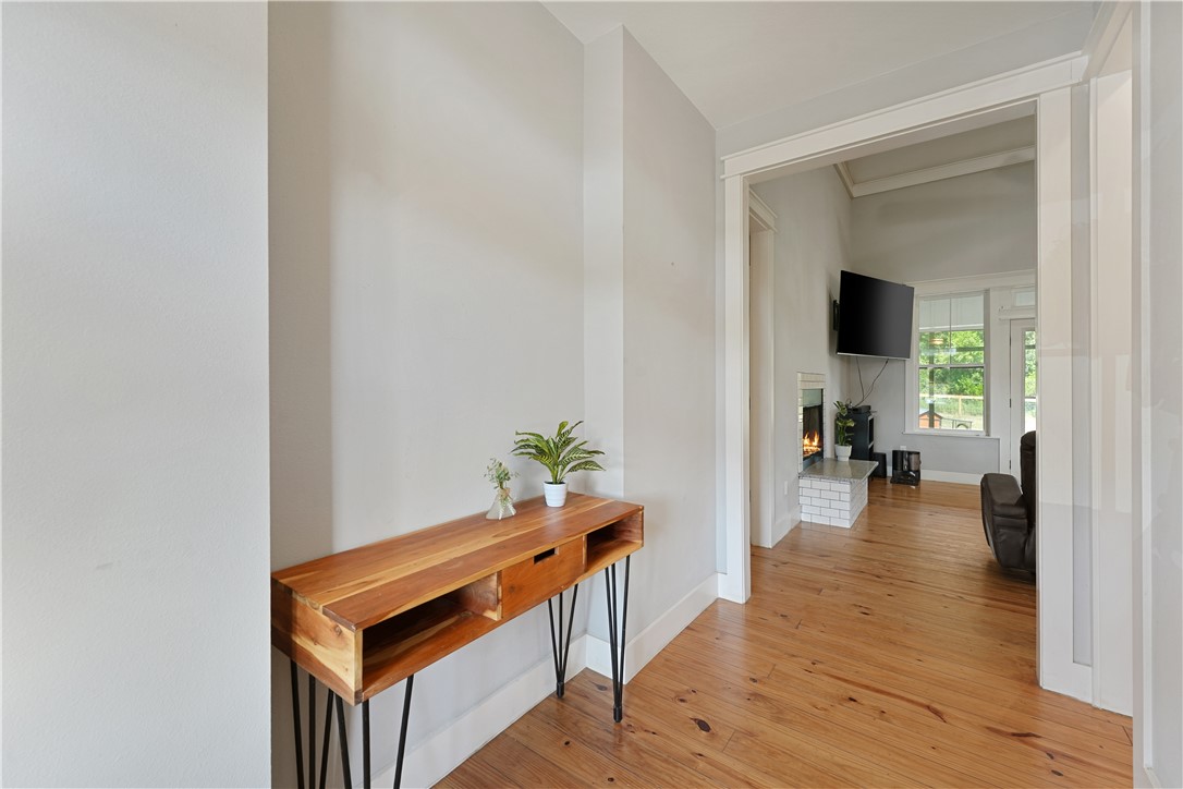 1400 Wyandotte Lane Property Photo 4