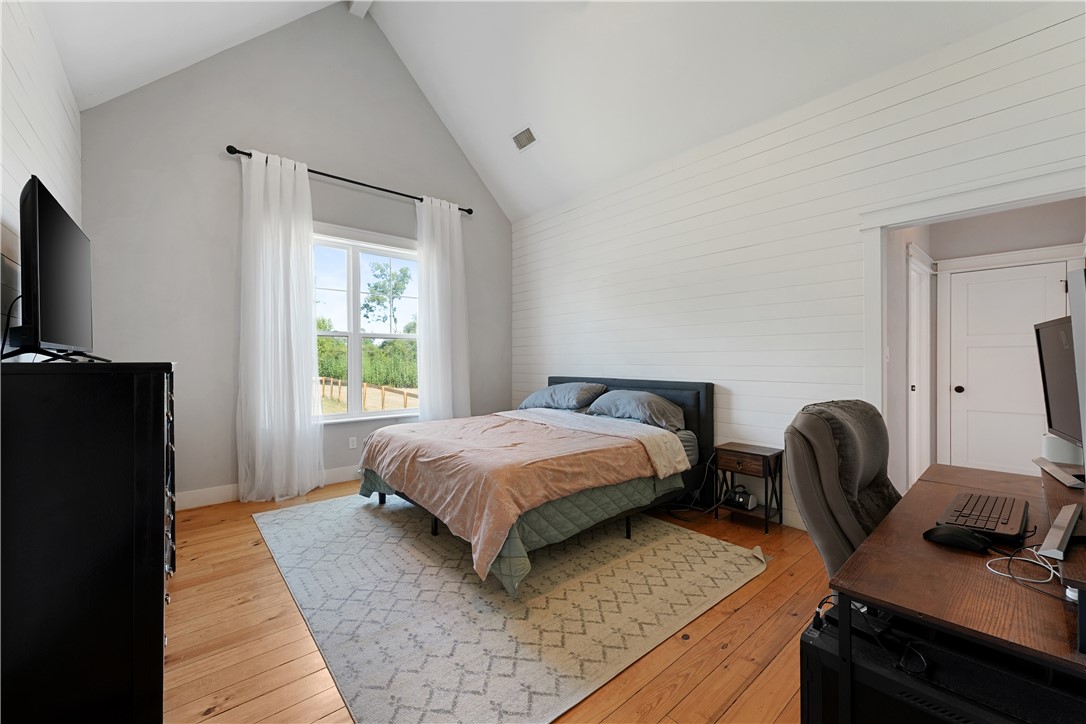 1400 Wyandotte Lane Property Photo 14