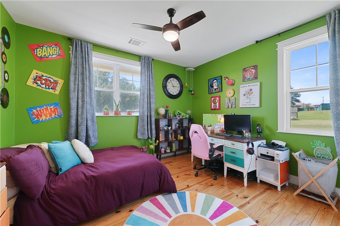 1400 Wyandotte Lane Property Photo 21