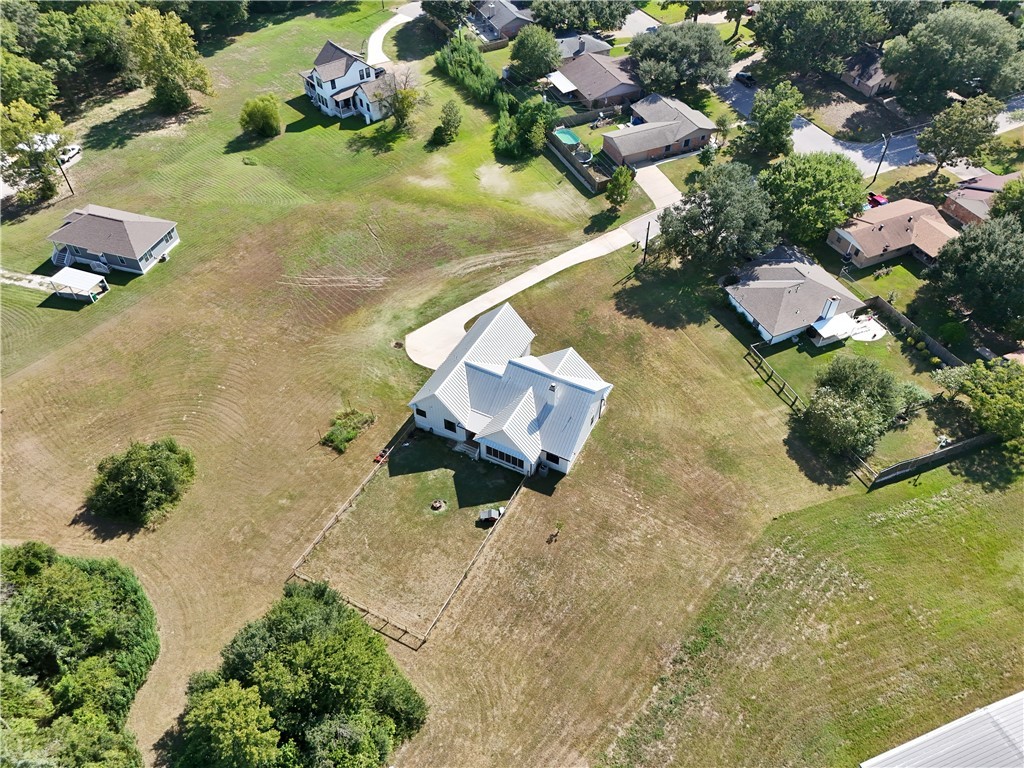 1400 Wyandotte Lane Property Photo 27