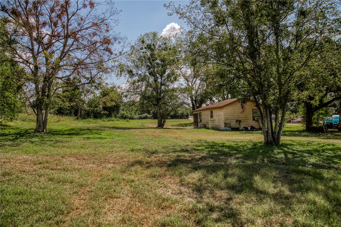 3208 W State Highway 21 Property Photo 14