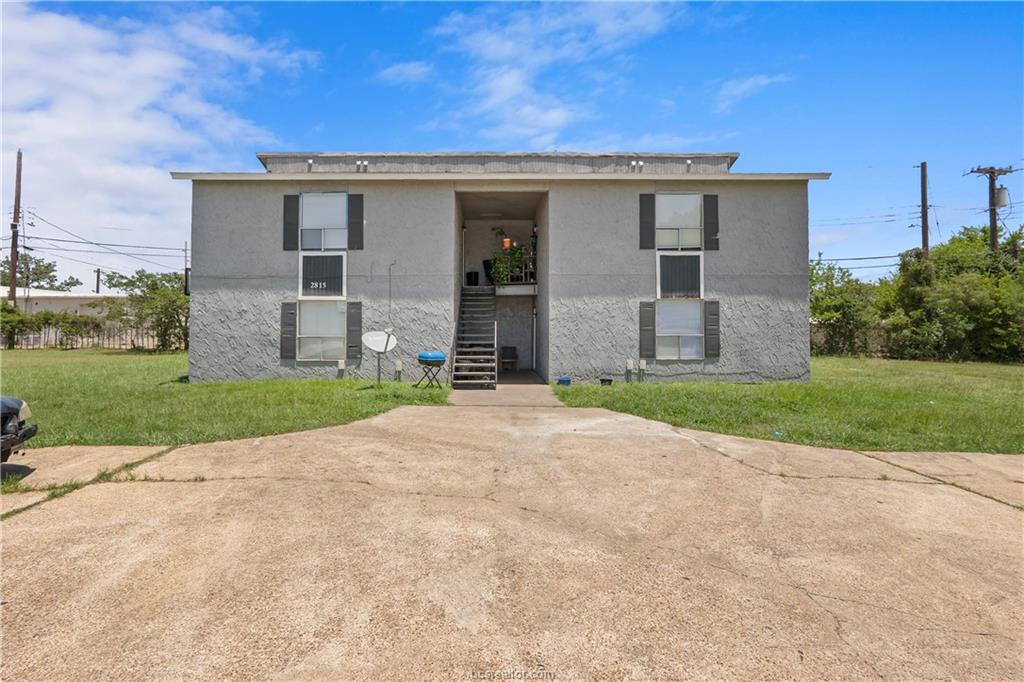 2815 Cypress Bend Circle Property Photo 1