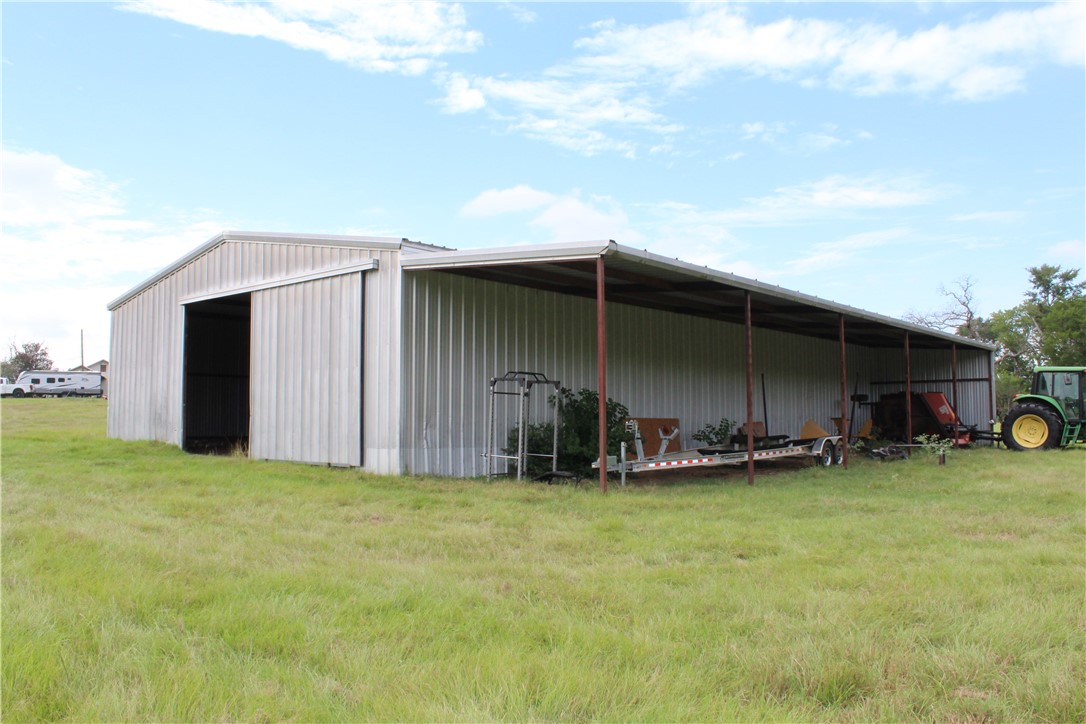 16601 County Road 467 Property Photo 2