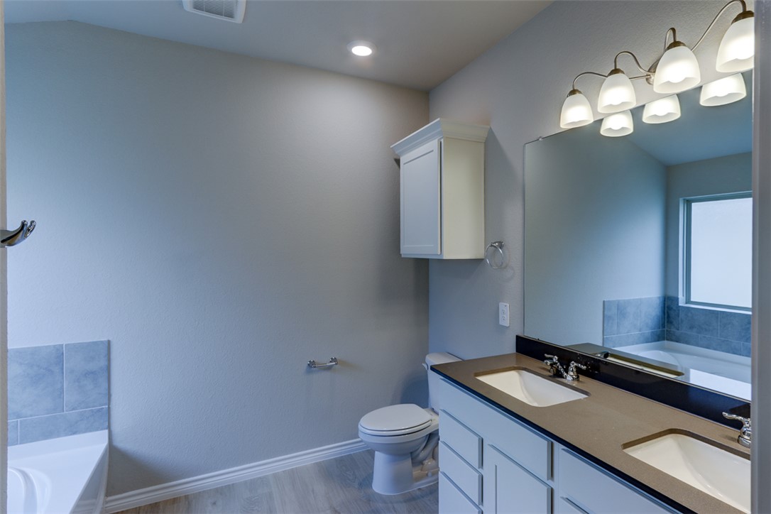 1219 Kennesaw Property Photo 14