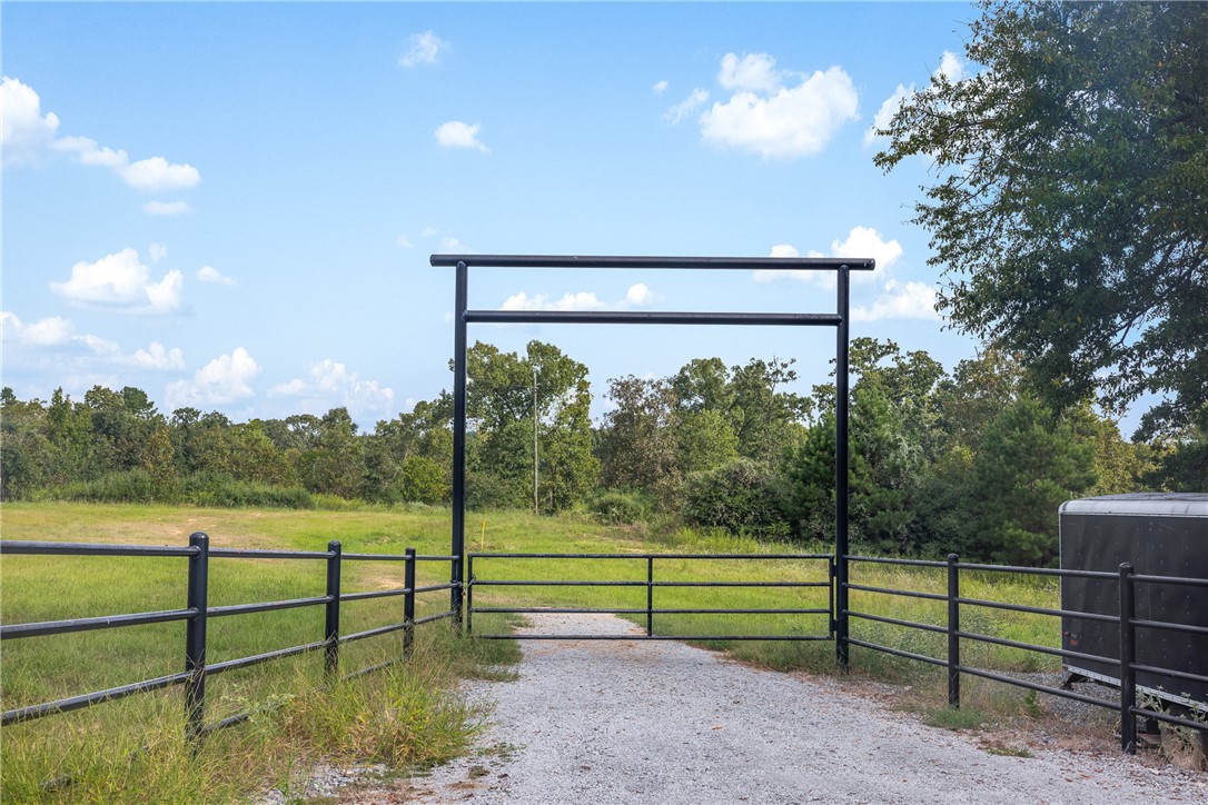 8980 Fm 1511 Property Photo 1