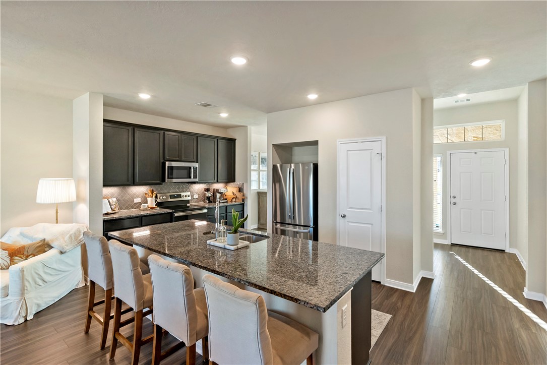 1310 Kingsgate Drive Property Photo 12